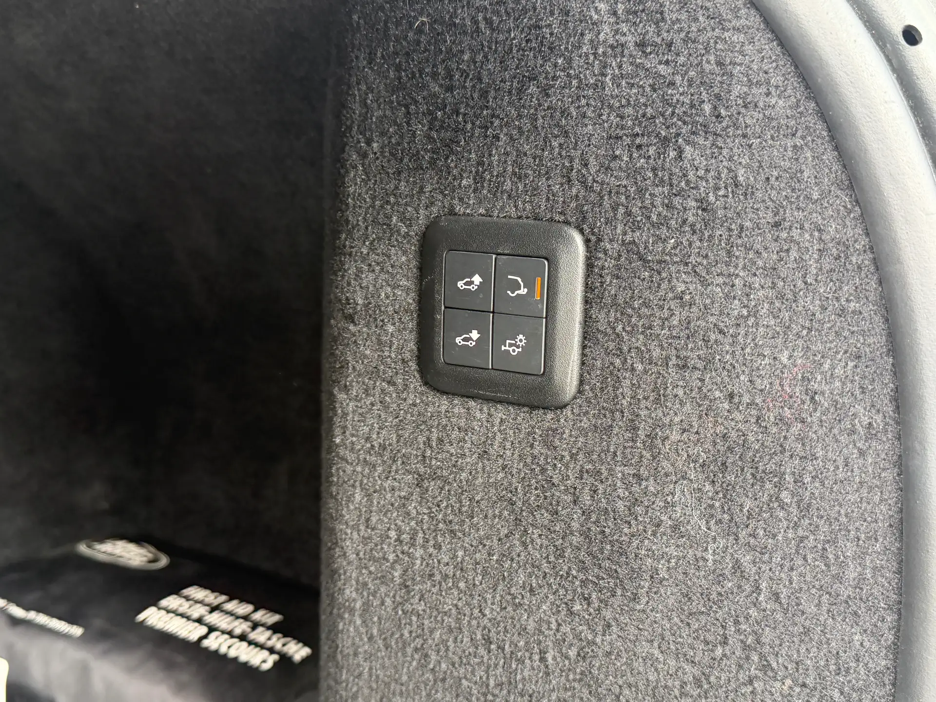 Land Rover Range Rover Sport 3.0 SDV6 HSE 1STE EIGENAAR FULL LR SERVICE TREKHAAK foto 15