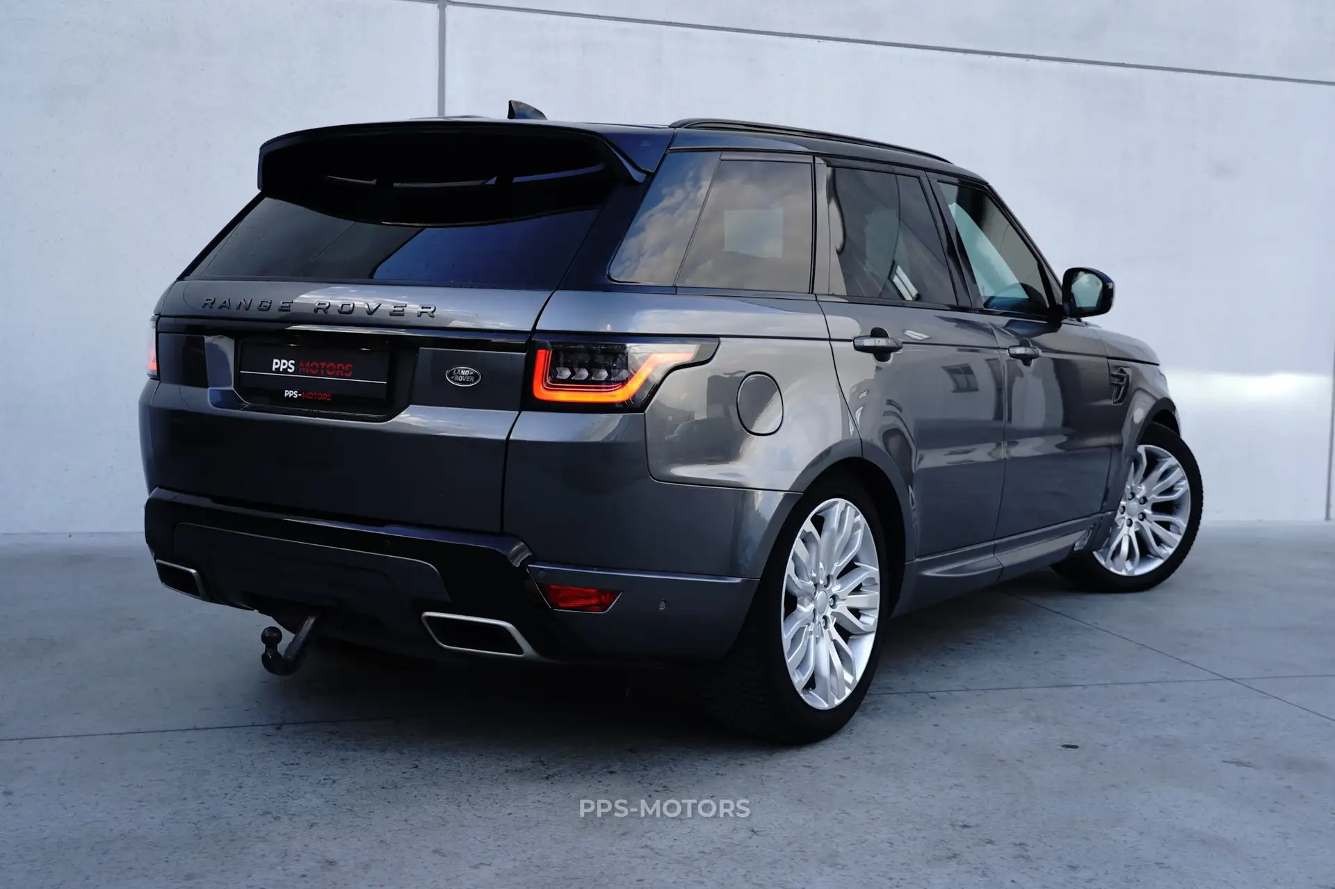 Land Rover Range Rover Sport 3.0 SDV6 HSE 1STE EIGENAAR FULL LR SERVICE TREKHAAK foto 4