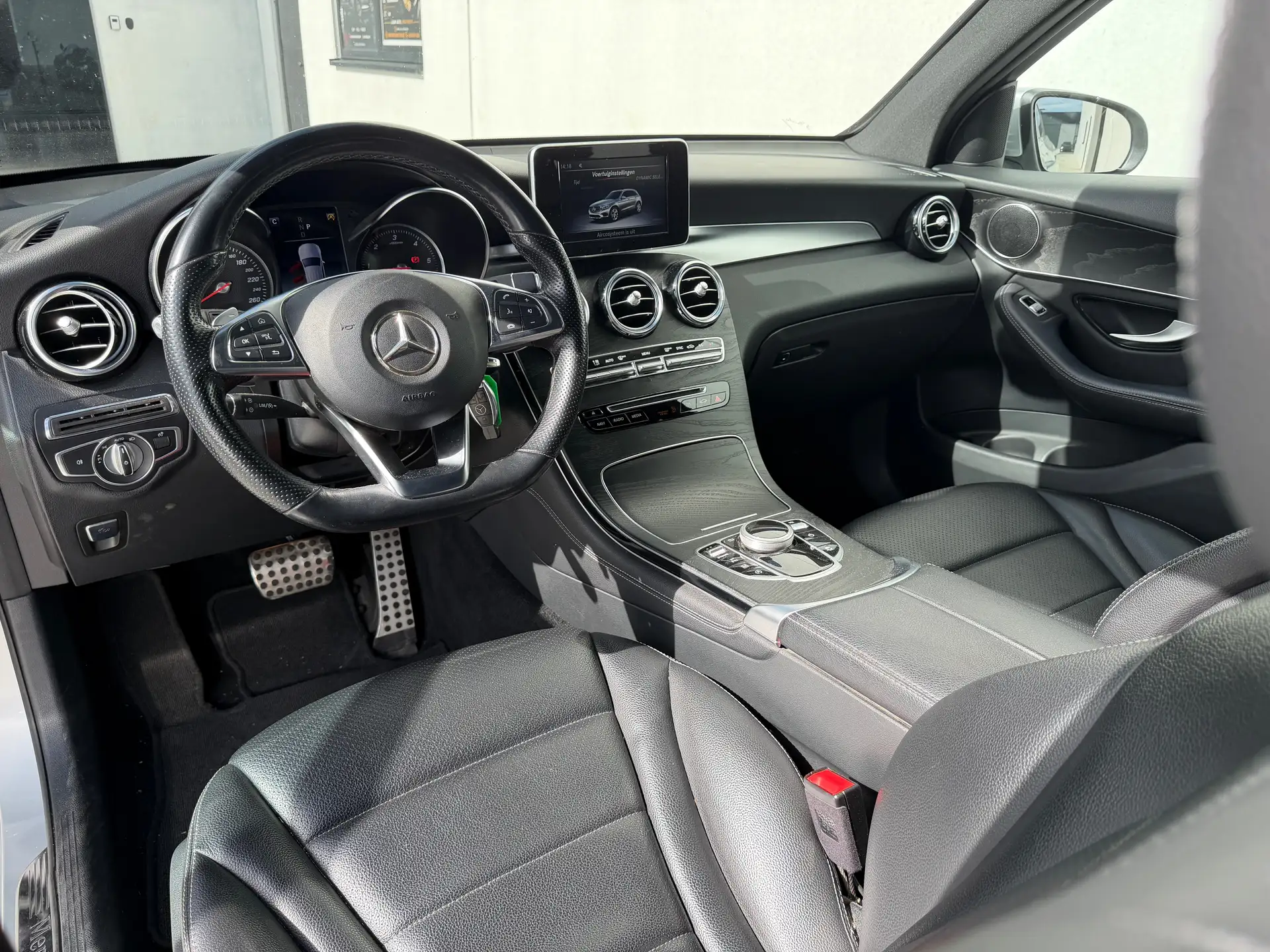 Mercedes Benz GLC 220 220 d 4-Matic Business Solution AMG PAKKET foto 10