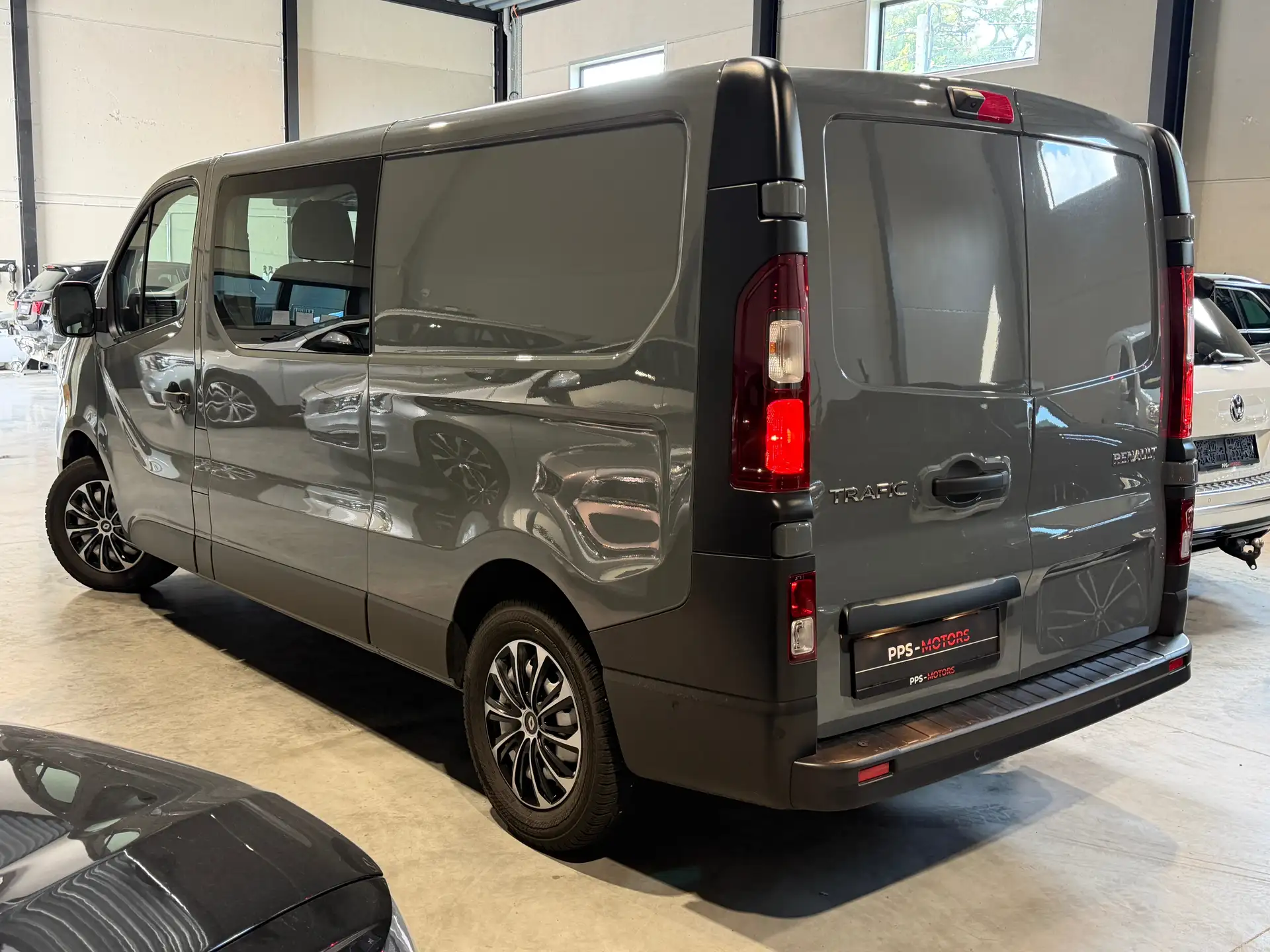 Renault Trafic Blue dCi 150 EDC L2H1 foto 4
