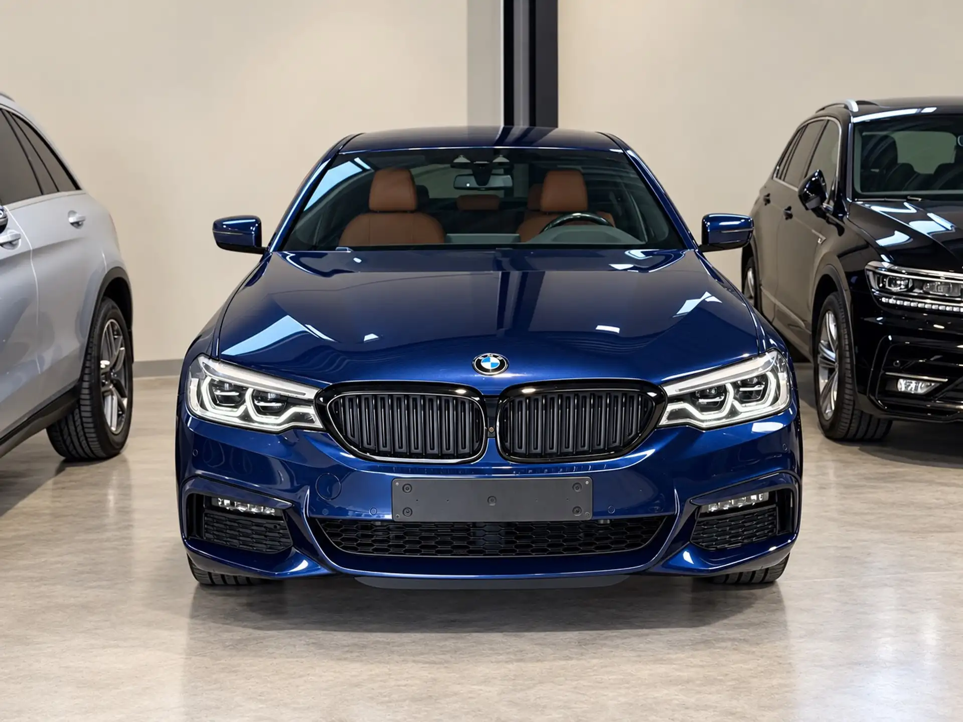 BMW 530 PHEV BUSINESS EDITION foto 2