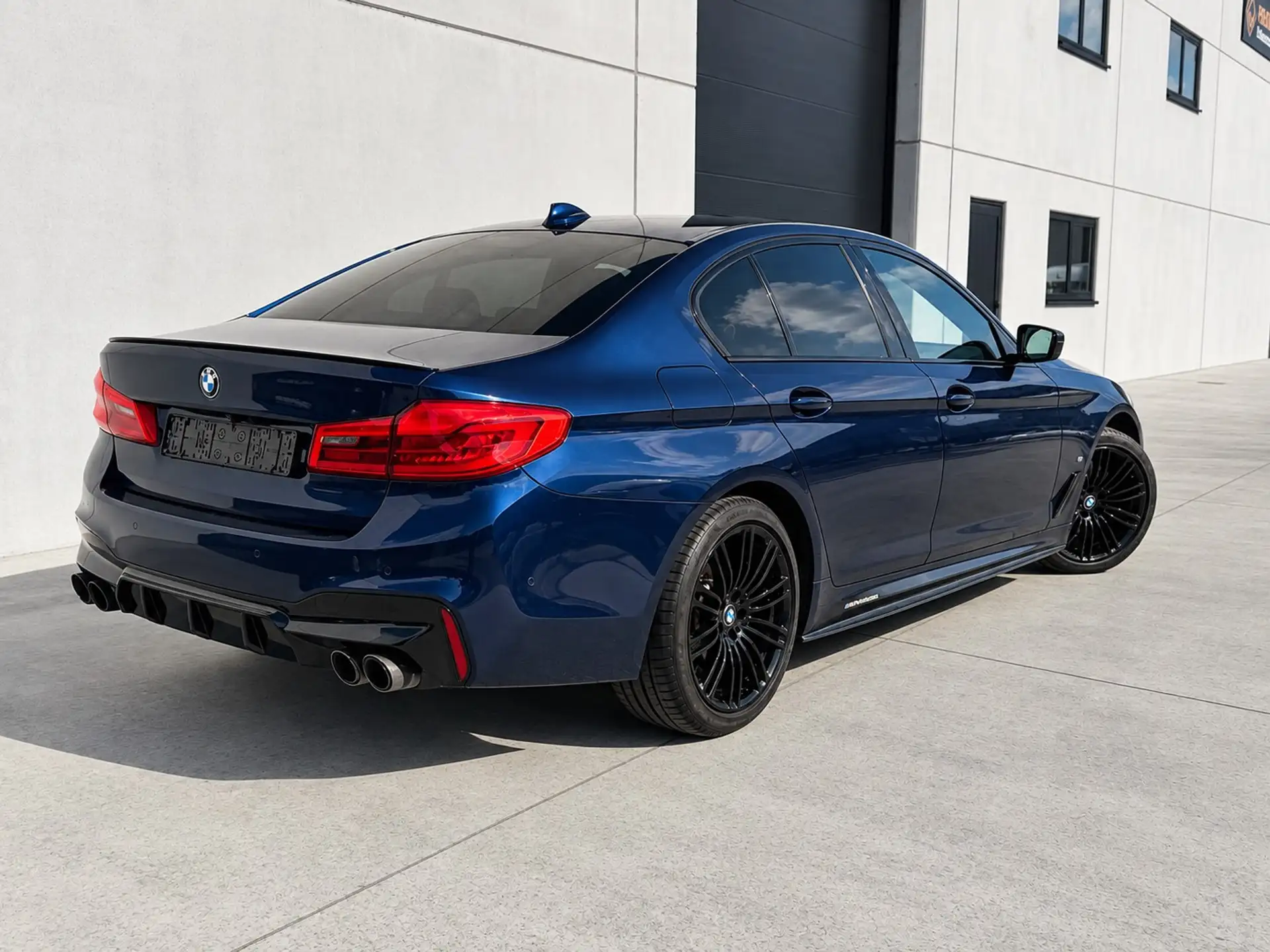 BMW 530 PHEV BUSINESS EDITION foto 6